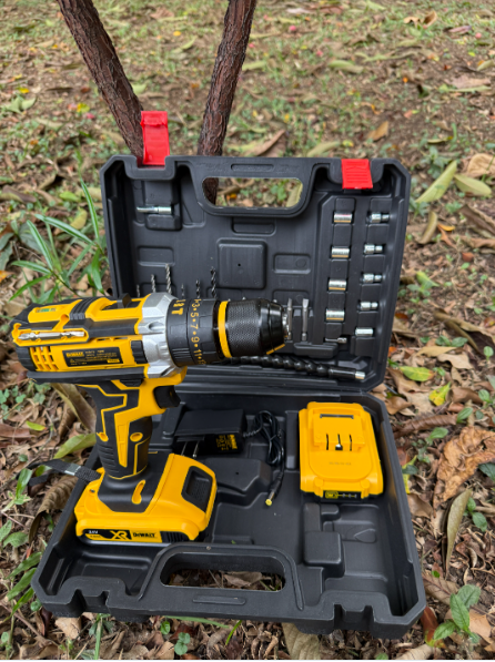 TALADRO DEWALT 24V CON ACCESORIOS